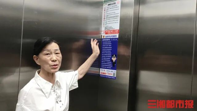 DƬ